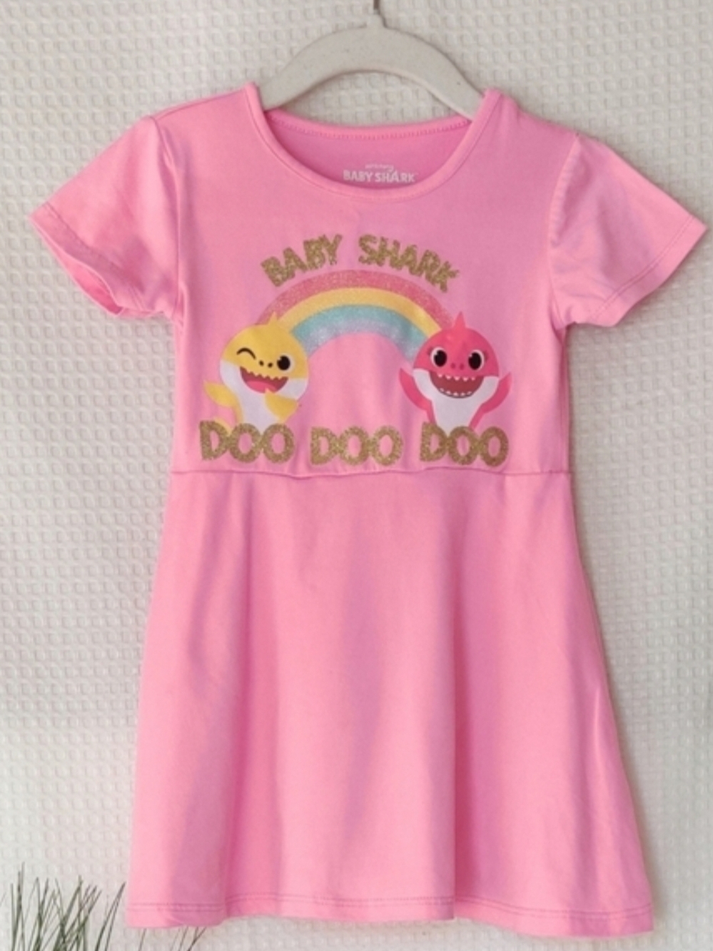 Nicholodean Pink Fong Baby Shark Little Girls Pink Dress Size 2T 💰